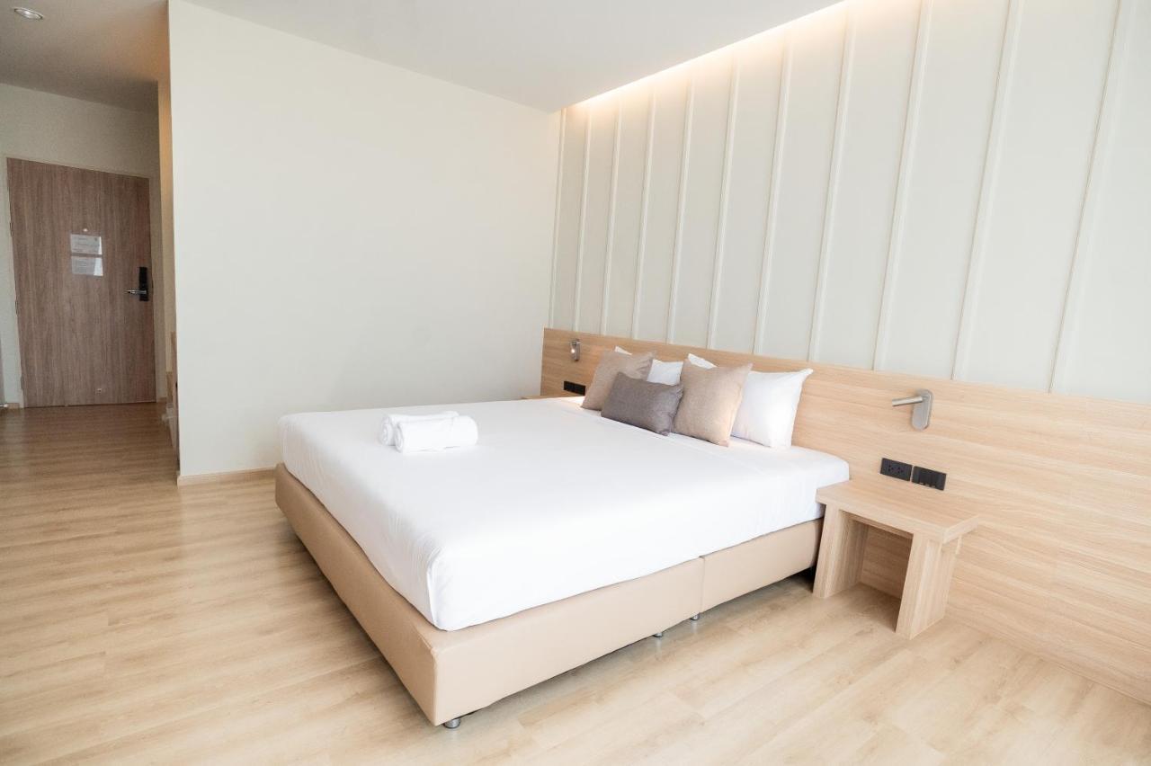 Pillows Boutique Hotel チエンマイ エクステリア 写真